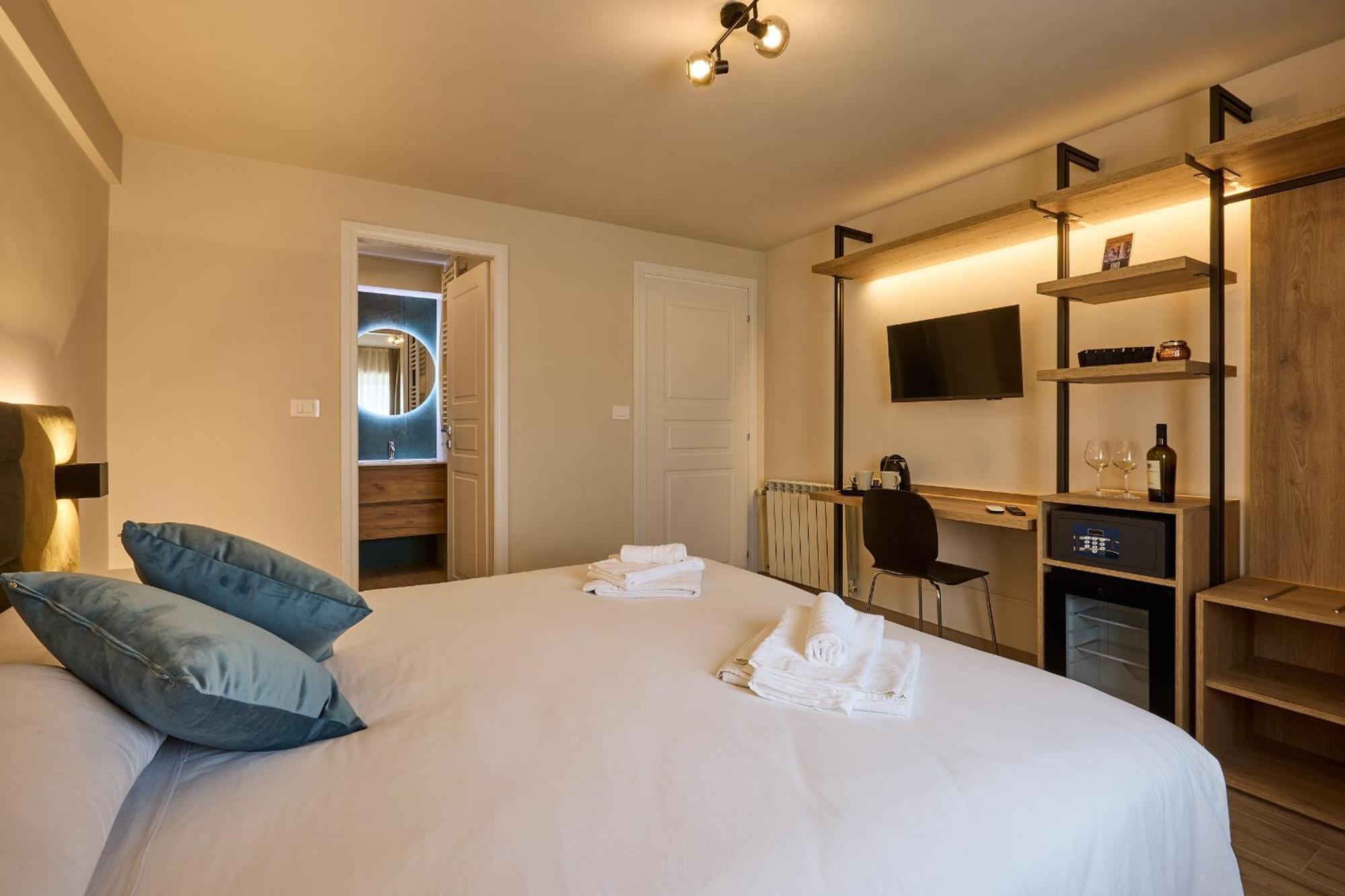 Relais Tiburtina Bed & Breakfast Рим Екстериор снимка