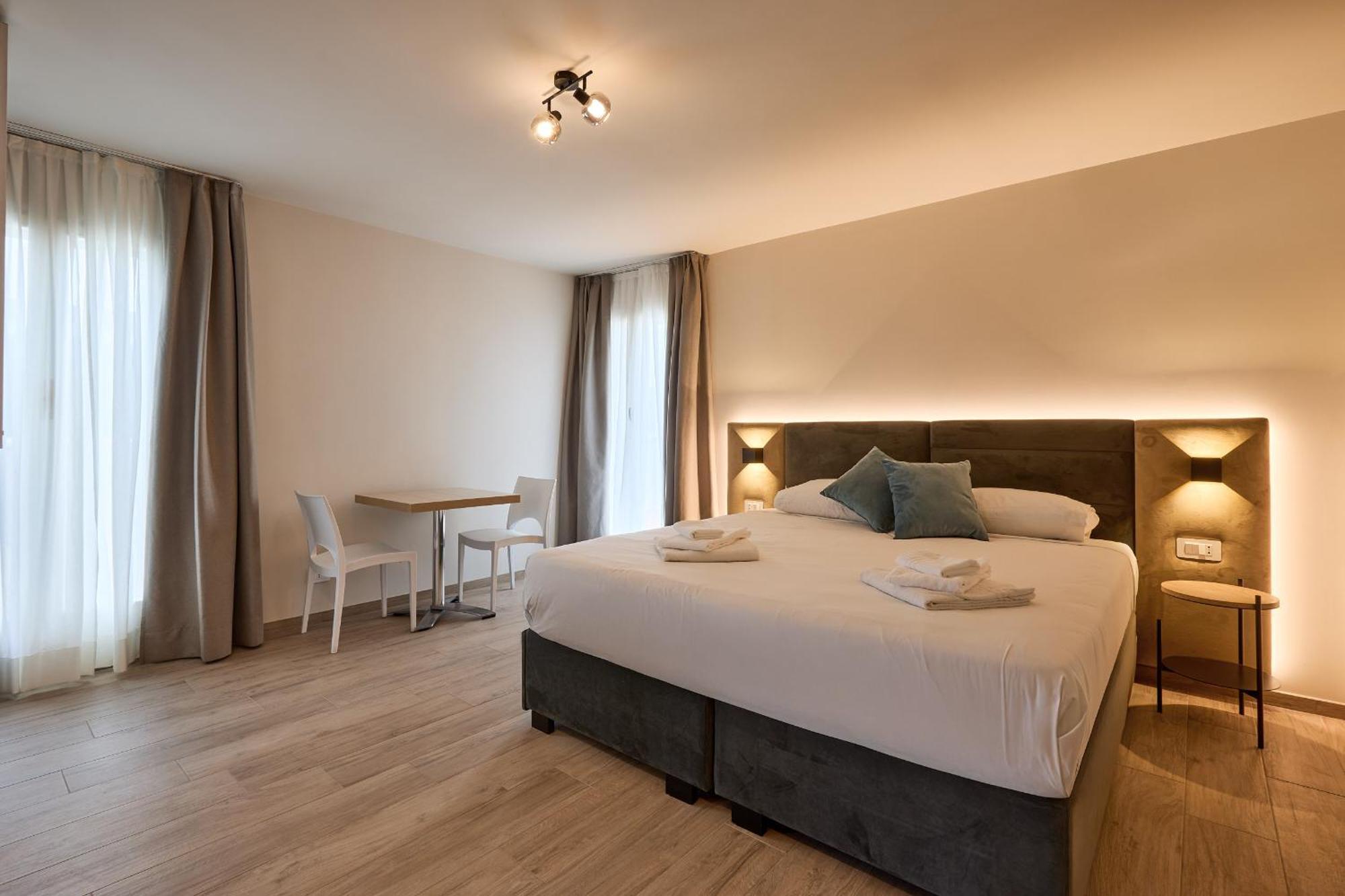 Relais Tiburtina Bed & Breakfast Рим Екстериор снимка